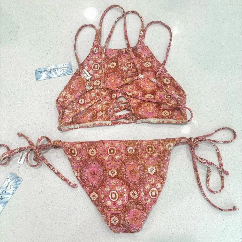 Frankies Bikinis nwt frankie’s